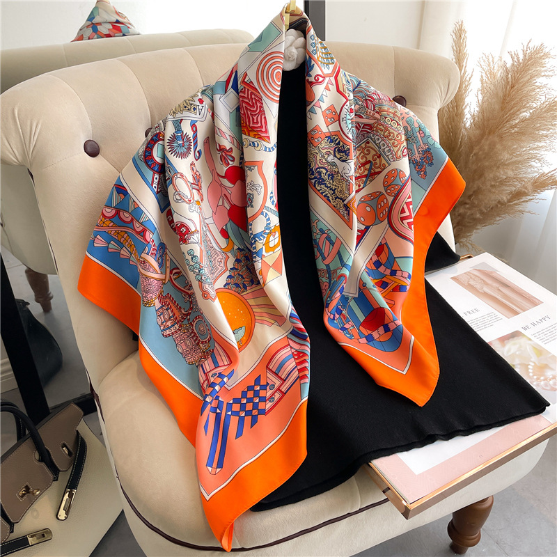Nuova Sciarpa Quadrata in Seta - Scarf Silk Square recensione e prezzo