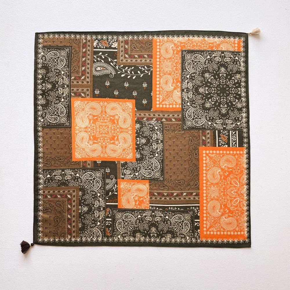 Sciarpa con Nappe da Donna, Qu - Face Scarf Mask recensione e prezzo